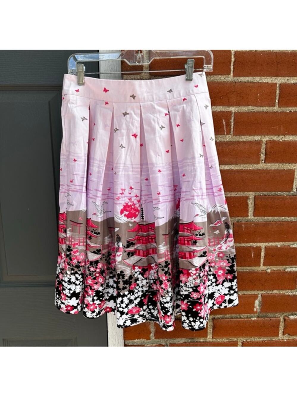 NWT Japanese Pink Cherry Blossom Pleated A-Line Skirt Size M Pockets Floral Midi
